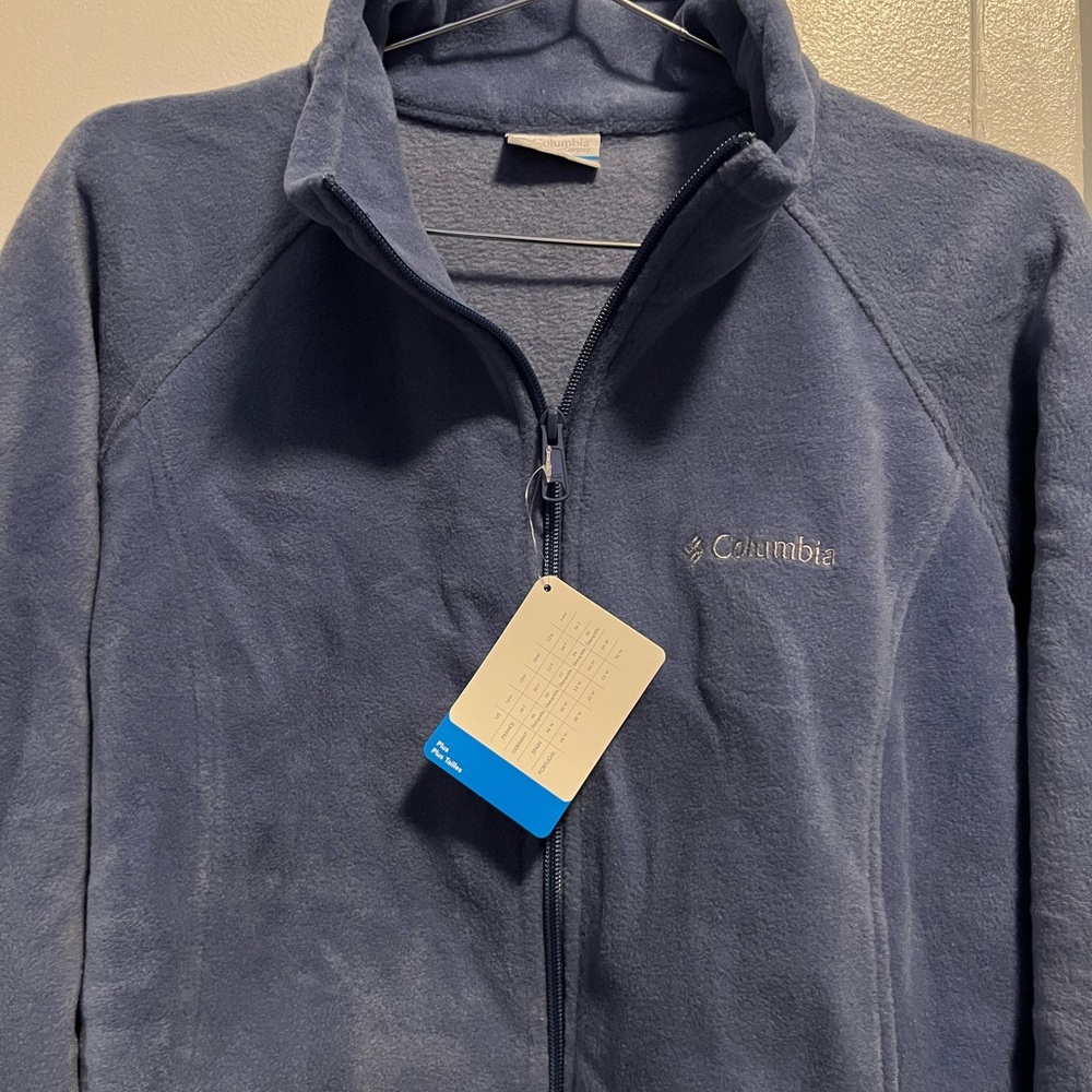 Columbia plus size sweater. Good conditions